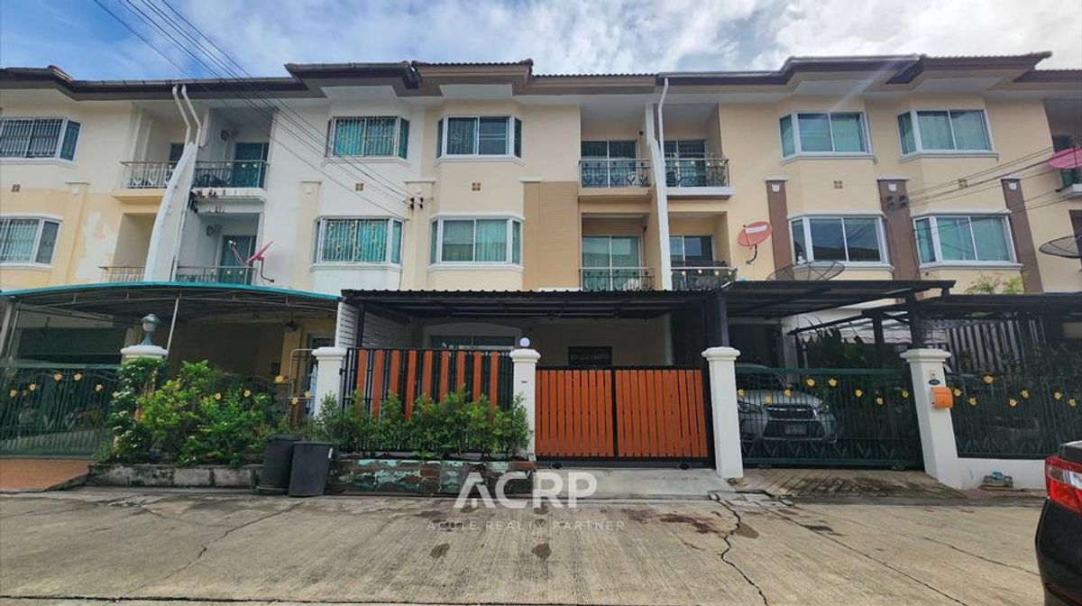 ขายทาวน์โฮมบางนา แบริ่ง ลาซาล : ขายทาวน์โฮม 3 ชั้น รีโนเวทใหม่ ศุภาลัย สุขุมวิท -​ ศรีนครินทร์ สภาพดี ต่อเติมพร้อมอยู่