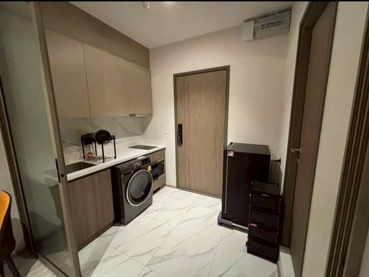 For RentCondoSukhumvit, Asoke, Thonglor : ✨ GT15820 | Condo Rhythm Ekkamai Estate, convenient travel, near BTS, there is a shuttle, beautiful room, fully furnished, ready to move in.