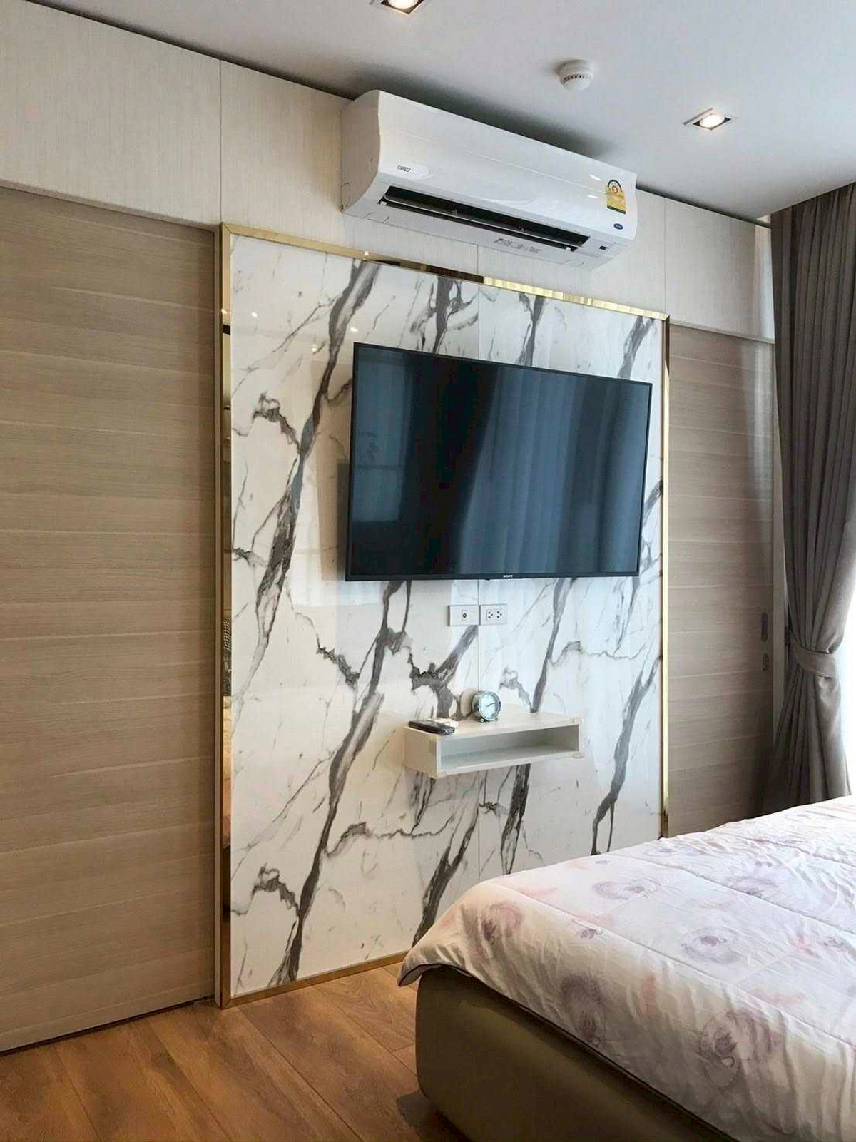 For RentCondoSukhumvit, Asoke, Thonglor : ✨ GT16158 | Condo Park 24, convenient travel, near BTS, there is a shuttle, beautiful room, fully furnished, ready to move in.