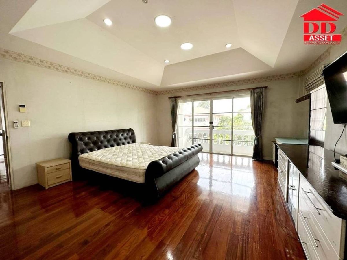 For RentHousePattanakan, Srinakarin : For Rent Nantawan Suanluang for rent at Ban Nantawan, Suan Luang Rama 9, Chalermprakiet 62 Code: H8140