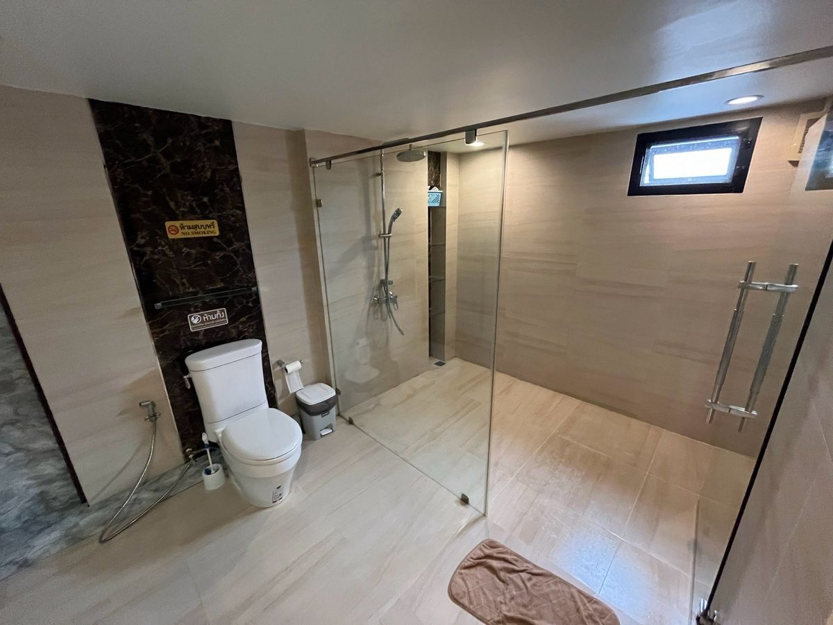 เซ้งร้านค้า/ตลาดนัดสุขุมวิท อโศก ทองหล่อ : เซ้งกิจการ สปา ร้านนวด ใกล้ รถไฟฟ้า BTS เอกมัย 1.7 กม. | Take Over Business - Spa and Massage in Ekamai (Sukhumvit 63) nearby BTS Ekamai 1.70 kilometers