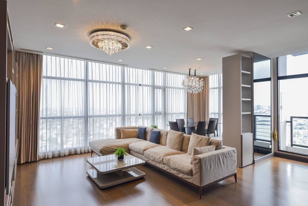 ให้เช่าคอนโดวงเวียนใหญ่ เจริญนคร : ✨เช่า Urbano Absolute Sathon-Taksin 🏰 Duplex Luxury 165 ตร.ม. 💎 พร้อมที่จอด 3 คัน 🚗🚗🚗 แต่งสวย ใกล้แม่น้ำ+Iconsiam 🌉