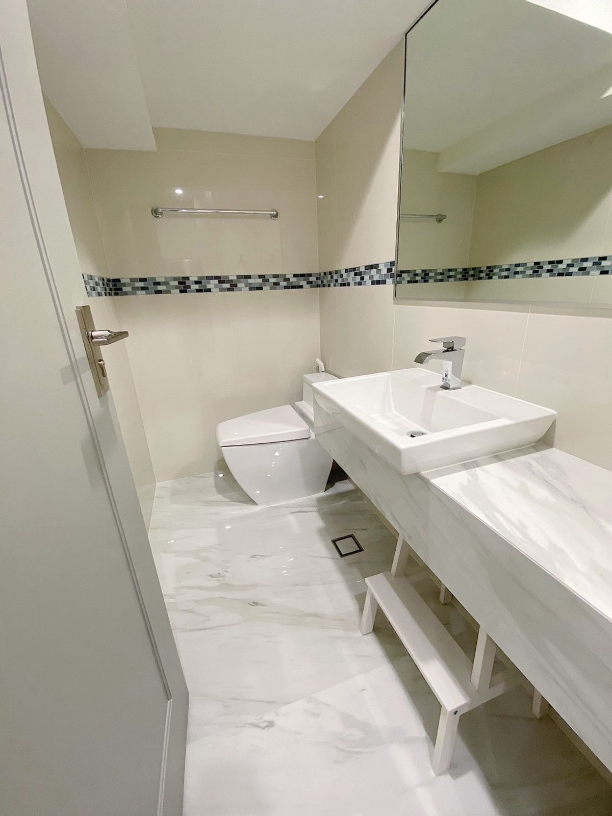 ขายคอนโดราชเทวี พญาไท : ไอดีโอ คิว พญาไท ideo q phayathai 1bed plus / 2bathroom Duplexห้องแต่งสวยพร้อมเข้าอยู่