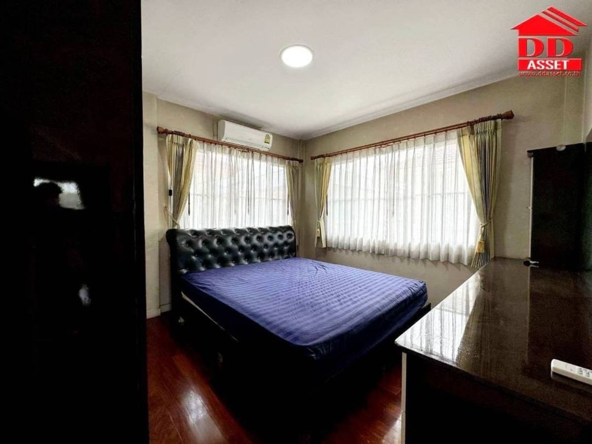 For RentHousePattanakan, Srinakarin : For Rent Nantawan Suanluang for rent at Ban Nantawan, Suan Luang Rama 9, Chalermprakiet 62 Code: H8140