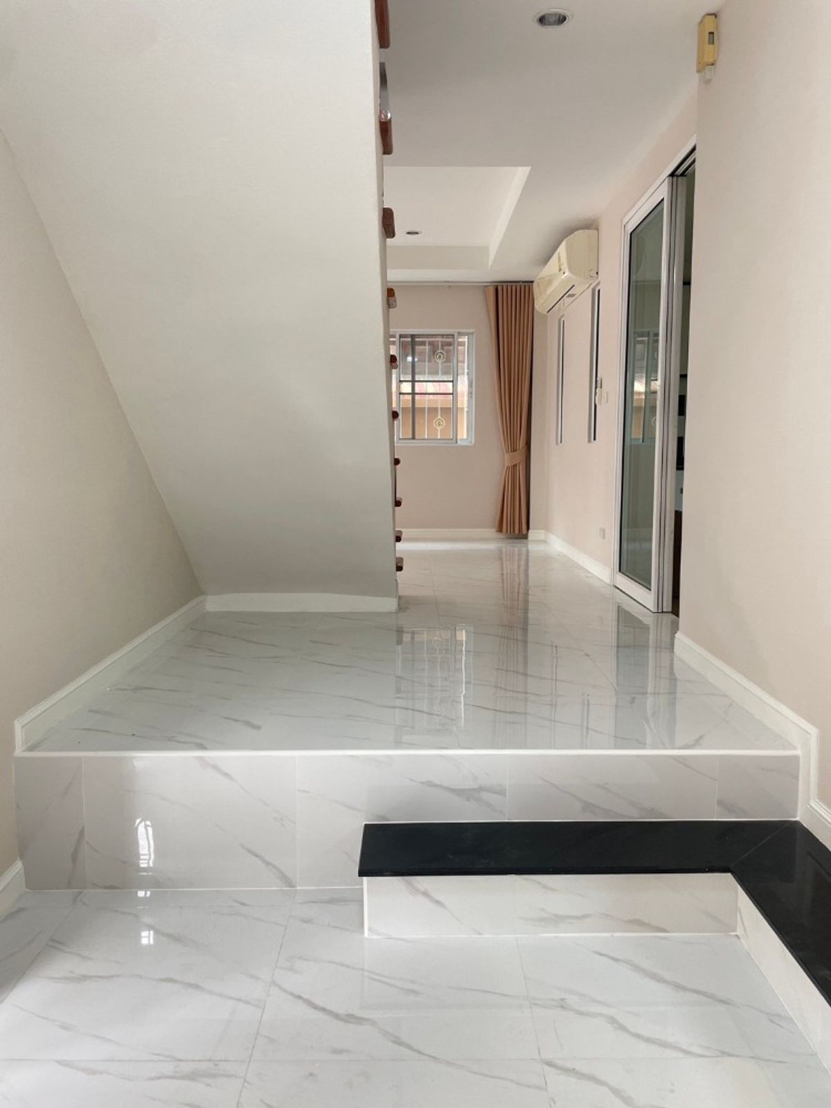 For SaleHouseVipawadee, Don Mueang, Lak Si : 💥 2-Story Detached House, 4 Bedrooms, 3 Bathrooms, Fully Furnished with Parking, Near Expressway and Red Line BTS.