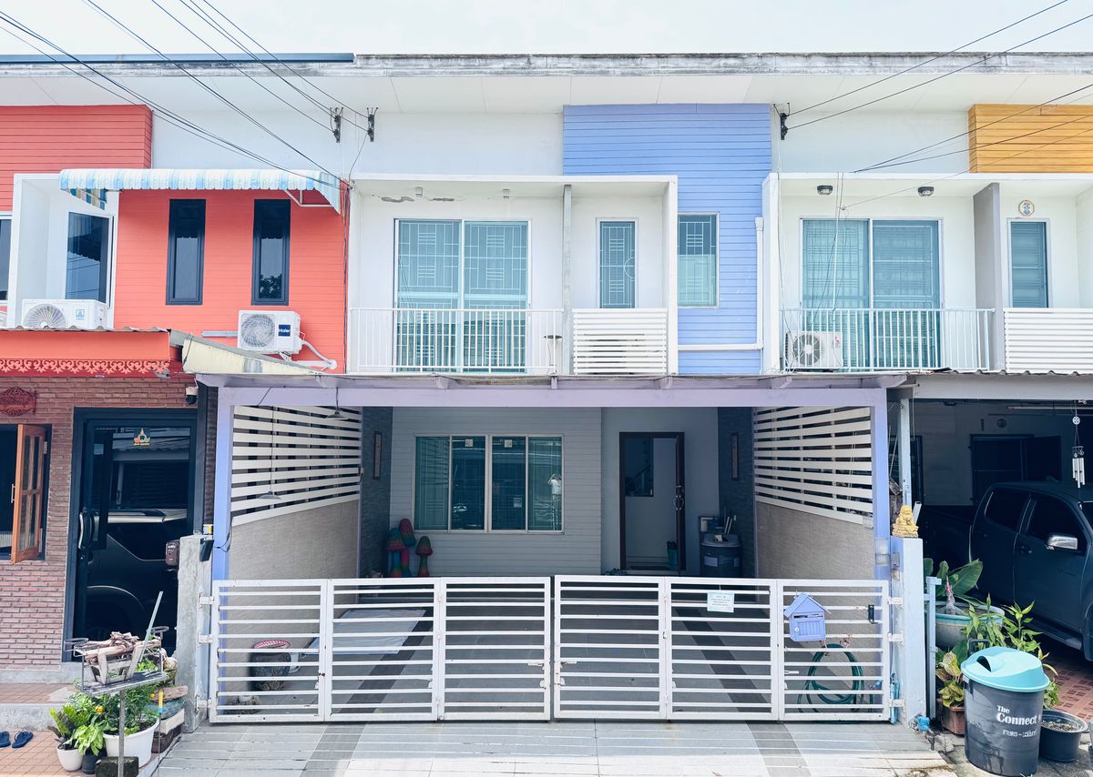 ขายทาวน์โฮมเกษตร นวมินทร์ ลาดปลาเค้า : ขาย The Connect 9 เกษตร - นวมินทร์  ทาวน์เฮ้าส์ 2 ชั้น เนื้อที่ 22.3 ตรว. 3 ห้องนอน 