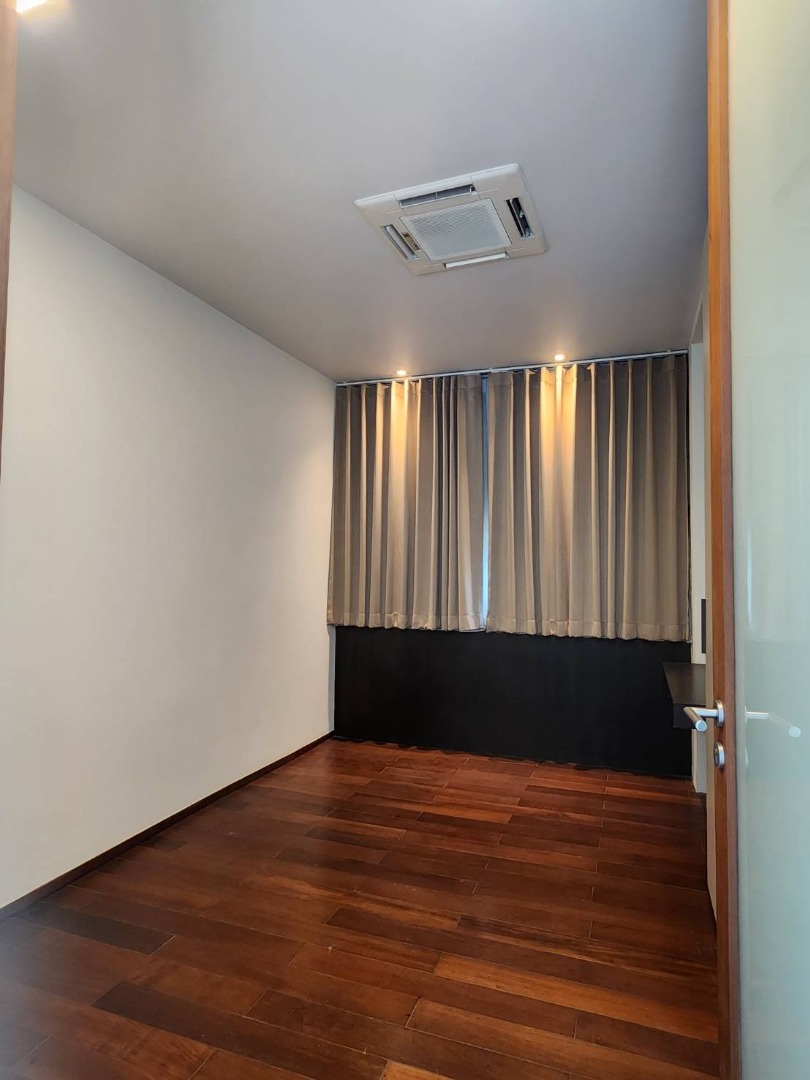 ขายบ้านพัฒนาการ ศรีนครินทร์ : 🔥ขายด่วน🔥บ้านเดี่ยว หลังมุม หมู่บ้านศรีนครินทร์พาร์ค 120 ตรว. พร้อมเข้าอยู่❗