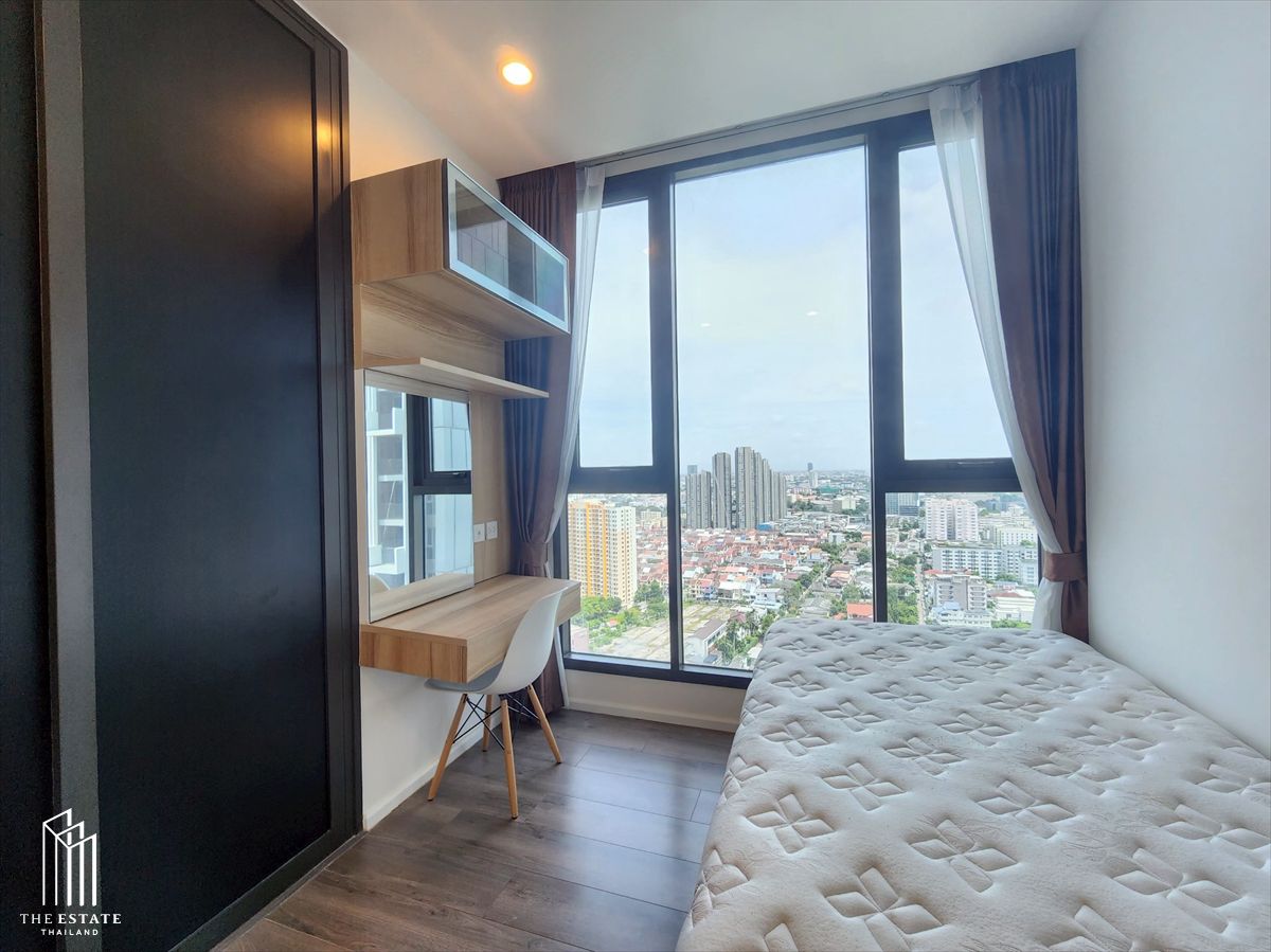 For RentCondoOnnut, Udomsuk : For Rent Whizdom Essence near BTS Punnawithi, a highly viewed view and furniture and electrical appliances @35,000 Baht