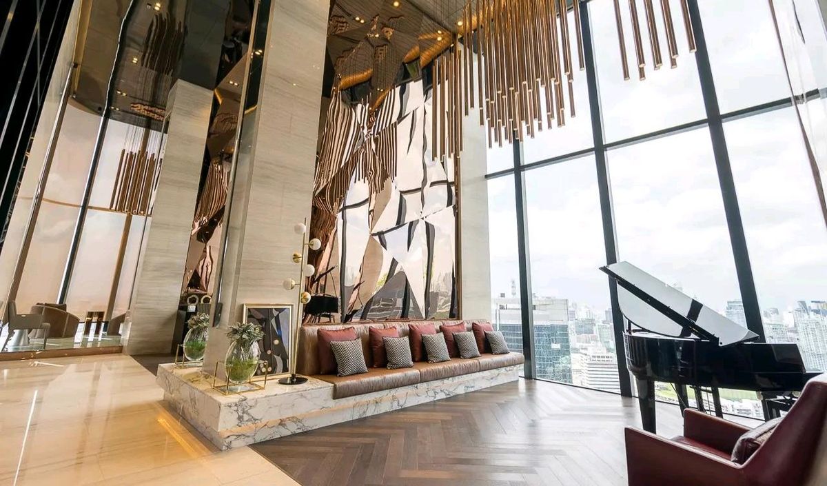 ให้เช่าคอนโดสยาม จุฬา สามย่าน : คอนโดหรู Ashton Chula–Silom
✨ ห้องใหญ่ 35 ตร.ม. | ชั้นสูง 40 วิวสวย ไม่บล็อก | Fully Furnished พร้อมเข้าอยู่