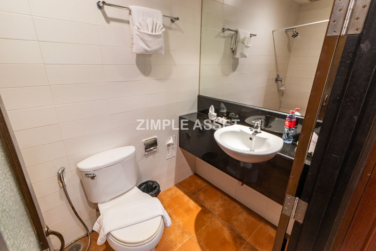 For RentSilom, Saladaeng, Bangrak : Line ID: @zimple_asset  Boutique-style accommodation on Surawong Road, daily and monthly full-service stays. near BTS/MRT.