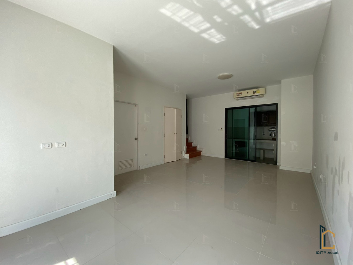 ขายทาวน์โฮมบางนา แบริ่ง ลาซาล : ✅ตำแหน่งดี ราคาดี 3b2b 2.39mb - Rest Town 📞Call 090 919 9898