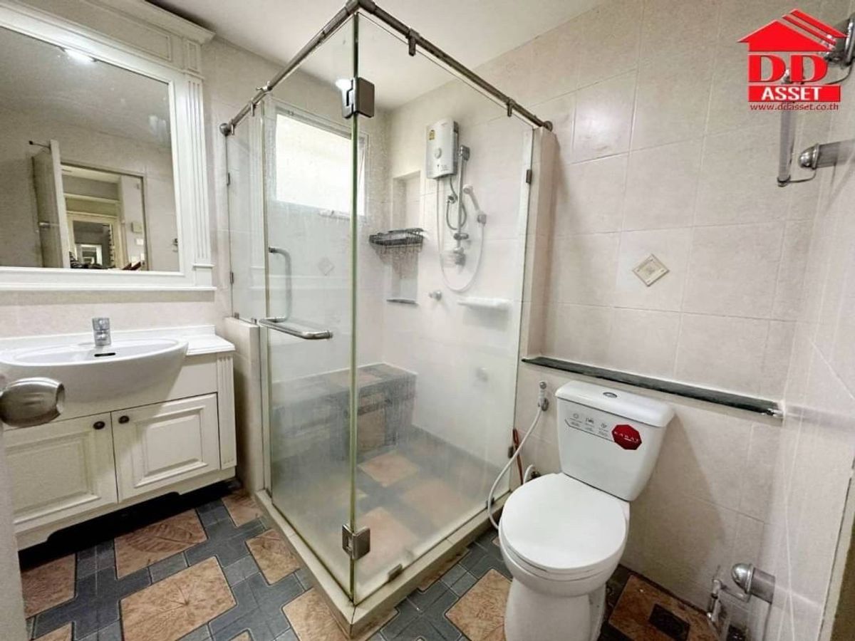 For RentHousePattanakan, Srinakarin : For Rent Nantawan Suanluang for rent at Ban Nantawan, Suan Luang Rama 9, Chalermprakiet 62 Code: H8140