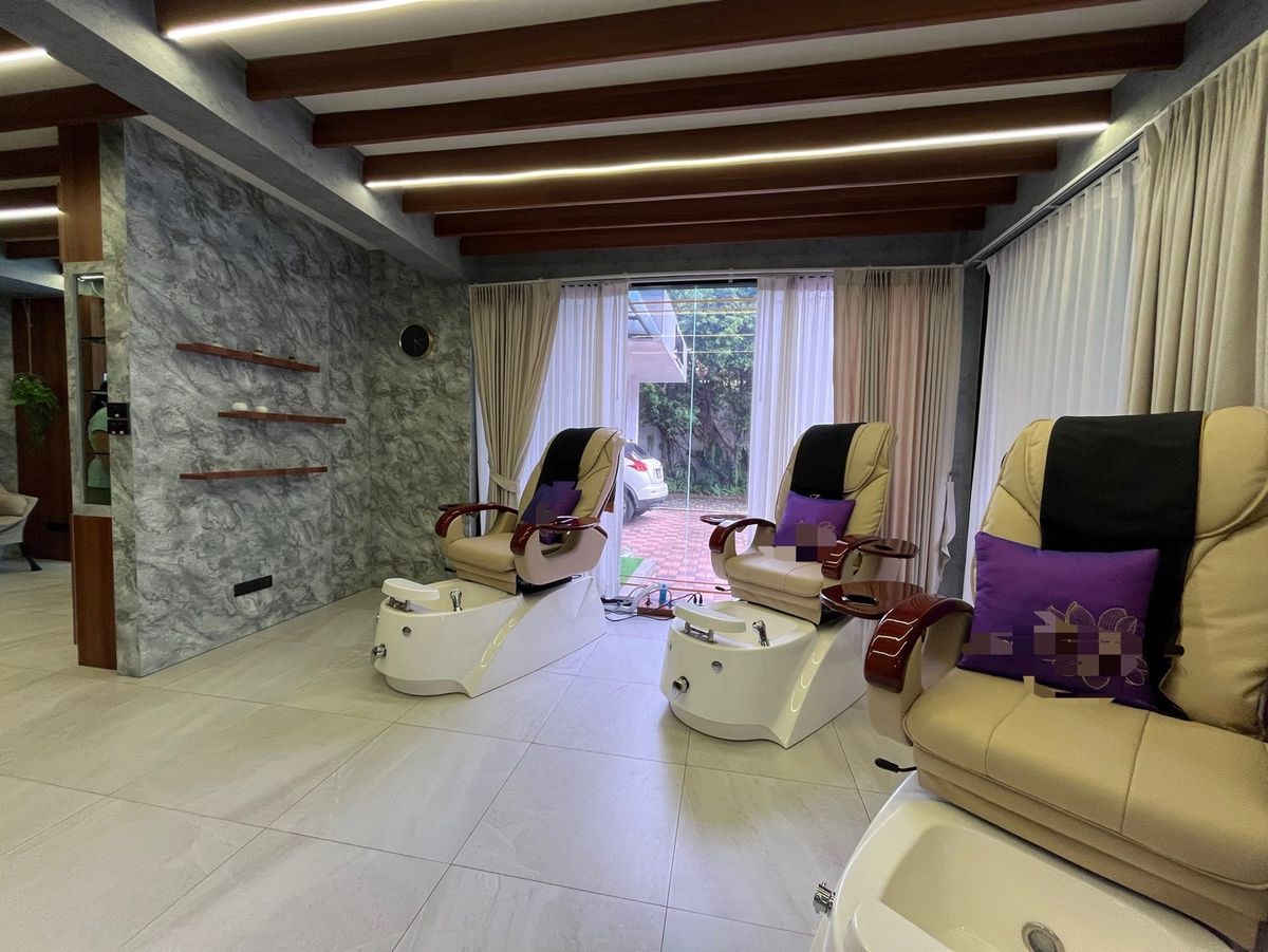 เซ้งร้านค้า/ตลาดนัดสุขุมวิท อโศก ทองหล่อ : เซ้งกิจการ สปา ร้านนวด ใกล้ รถไฟฟ้า BTS เอกมัย 1.7 กม. | Take Over Business - Spa and Massage in Ekamai (Sukhumvit 63) nearby BTS Ekamai 1.70 kilometers