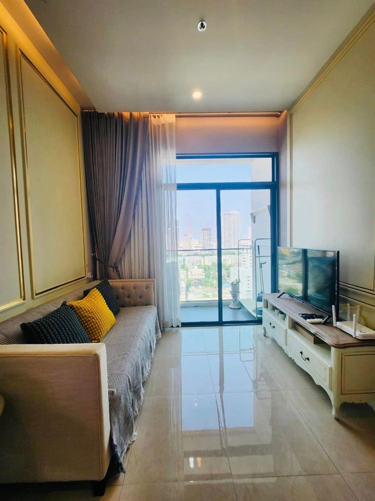 For RentCondoOnnut, Udomsuk : Rent Mayfair Place Sukhumvit 50