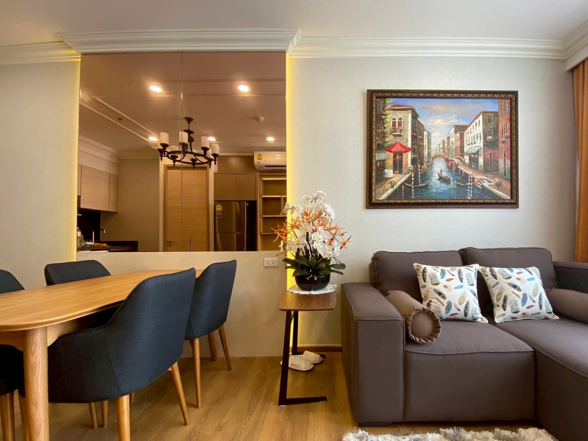 For RentCondoSukhumvit, Asoke, Thonglor : 💎 GT16166 | Condo Park 24, convenient travel, near BTS, there is a shuttle, beautiful room, fully furnished, ready to move in.