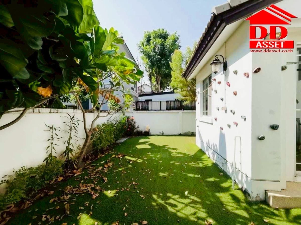 For SaleHouseSamut Prakan,Samrong : For Sale Nantawan Srinakarin Nantawan Srinakarin Code: H8137