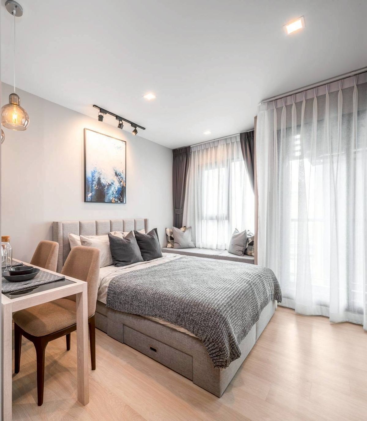 For RentCondoWitthayu, Chidlom, Langsuan, Ploenchit : 🔥 Hot Deal! Life One Wireless 💎 Studio Beautiful room Central Embassy 🏢 with full furniture Ready
