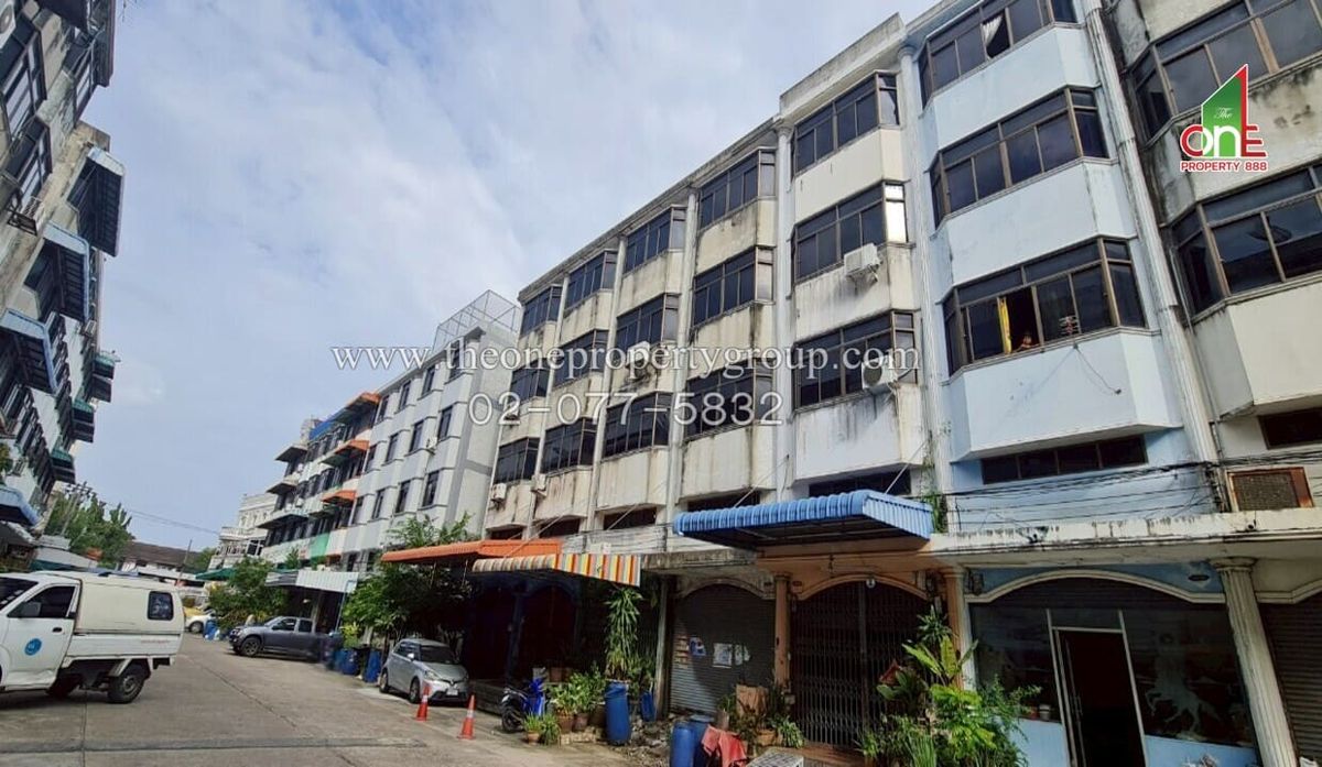 For SaleShop HouseBang kae, Phetkasem : Commercial building 4.5, 17.3 sq.w., Petchkasem Road, Soi 67, Lak Song Subdistrict, Nong Khaem District, Bangkok