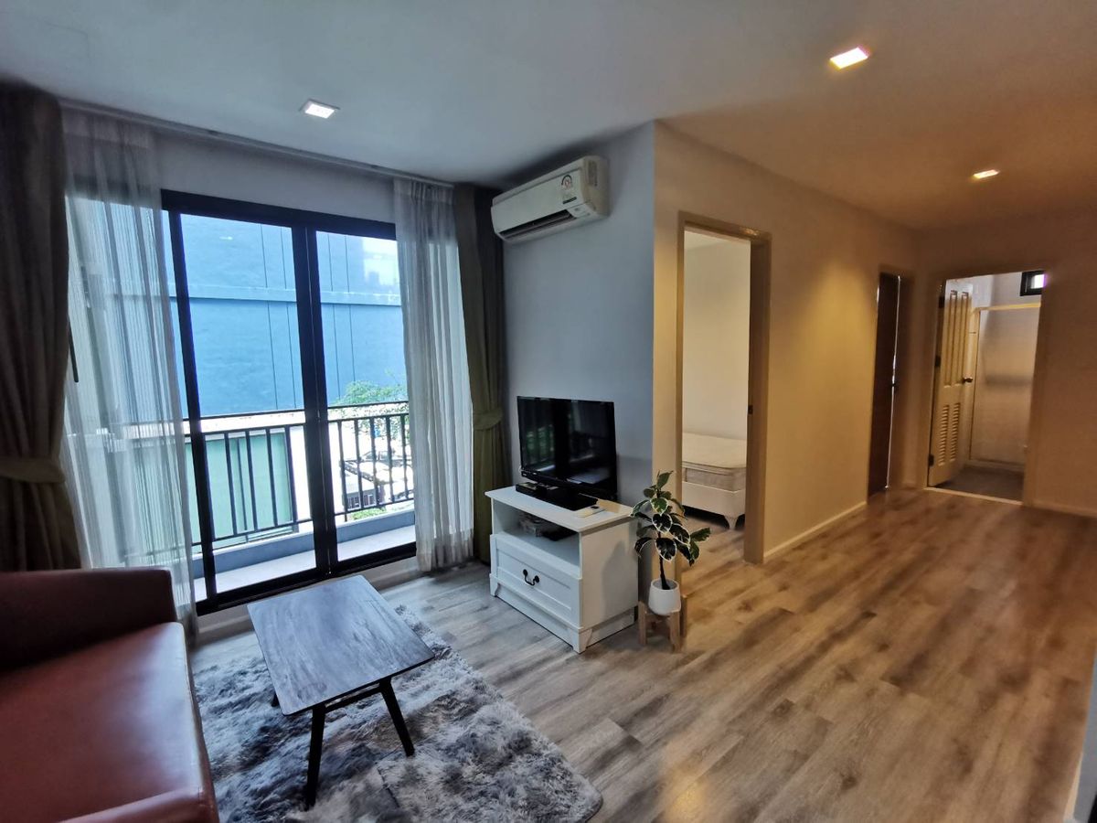 For RentCondoBangna, Bearing, Lasalle : 📢📢 Condo for rent The Knight II Bearing (2 bedrooms, 1 bathroom, size 43 sqm.)* There is a washing machine* quiet
