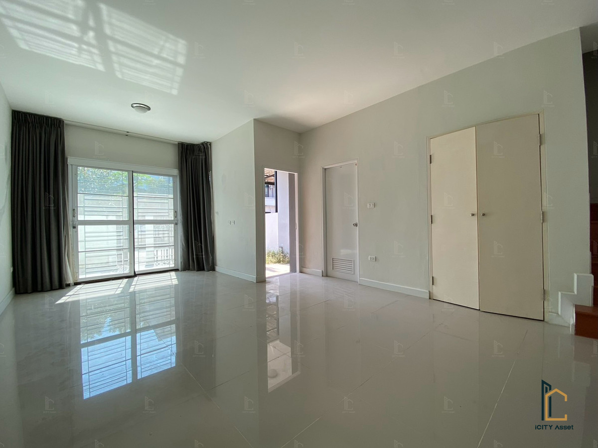 ขายทาวน์โฮมบางนา แบริ่ง ลาซาล : ✅ตำแหน่งดี ราคาดี 3b2b 2.39mb - Rest Town 📞Call 090 919 9898