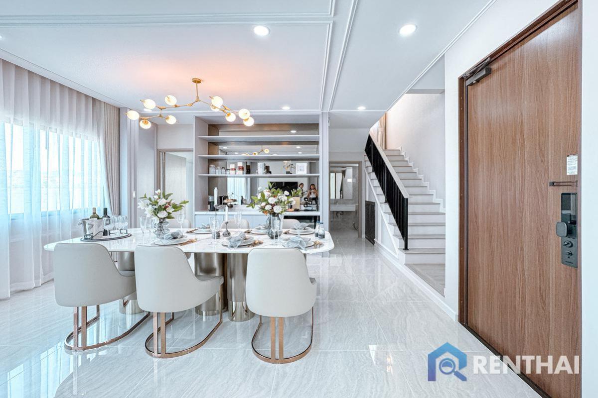 ขายบ้านพัทยา บางแสน ชลบุรี สัตหีบ : บ้านหลังใหญ่ ขายดีมาก บ้านใหม่ พรีเซลล์ ทำเลติดถนน 36 เดินทางง่าย