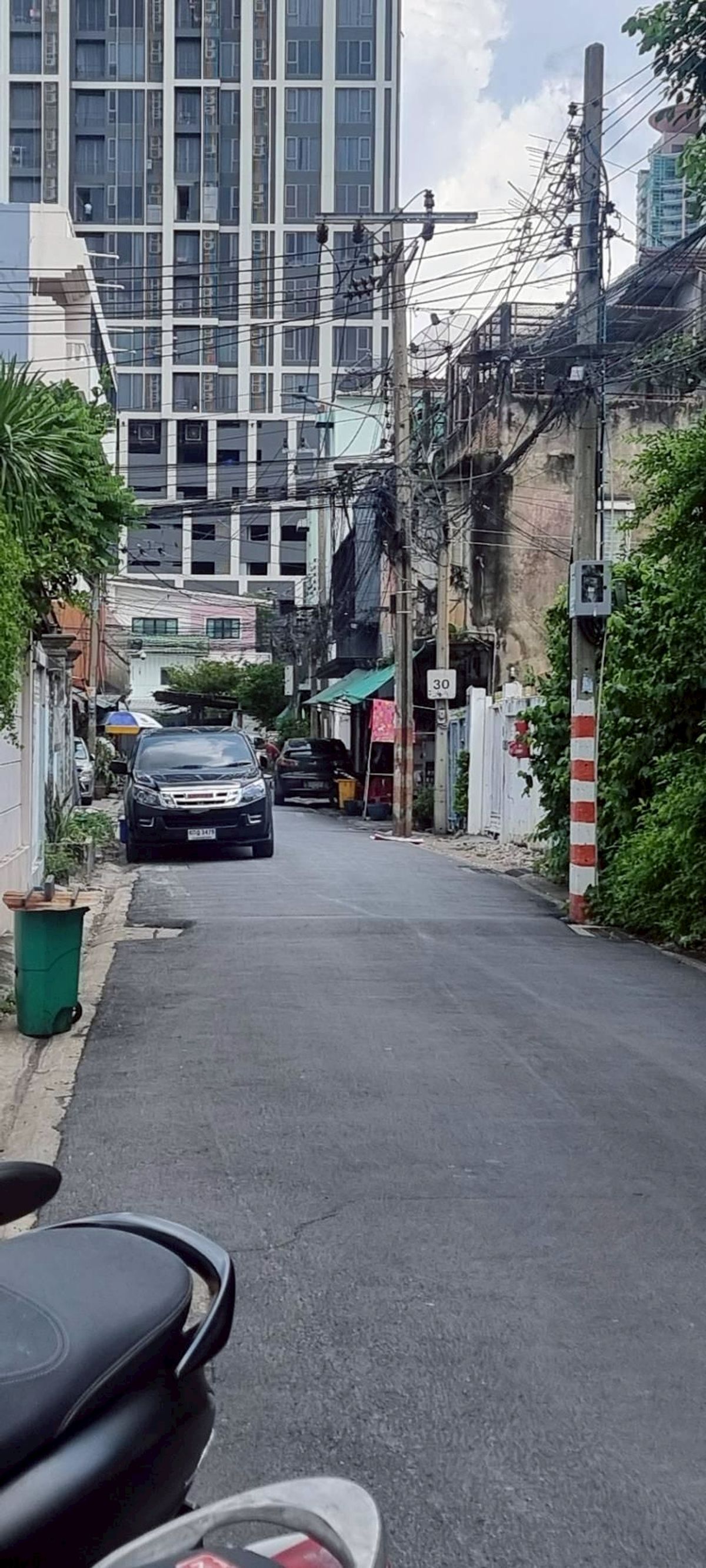 ขายที่ดินสาทร นราธิวาส : LTHC12986 – Land for sale ที่ดินขาย at Chan Road 59 ถนนจันทร์ 59 Size 99 sqw. ONLY 25 MB