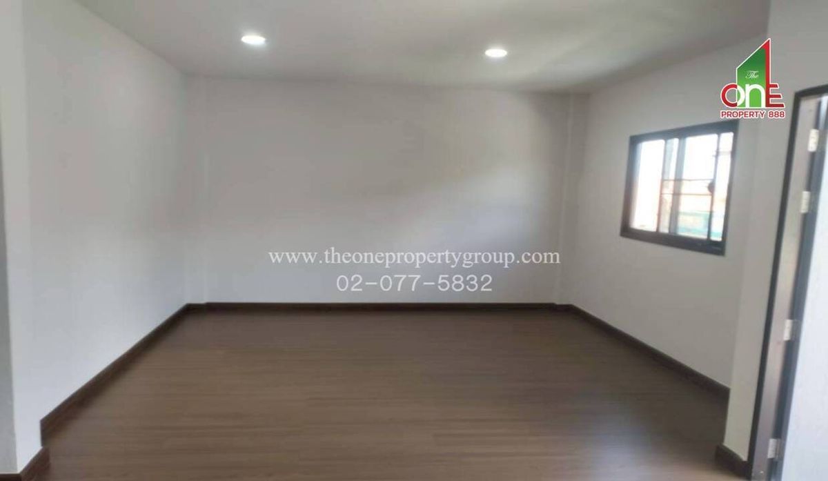 ขายทาวน์โฮมปทุมธานี รังสิต ธรรมศาสตร์ : ทาวน์เฮ้าส์ 2 ชั้น ม.อยู่สบาย ถนนพหลโยธิน ต.คลองหนึ่ง อ.คลองหลวง จ.ปทุมธานี