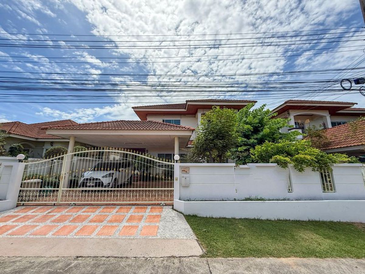 ขายบ้านศรีราชา แหลมฉบัง บ้านบึง : ขายบ้านสวยศรีราชา แหล่งชุมชน ติดถนนเส้นชากค้อ-หนองยายบู่ ศรีราชา ชลบุรี 