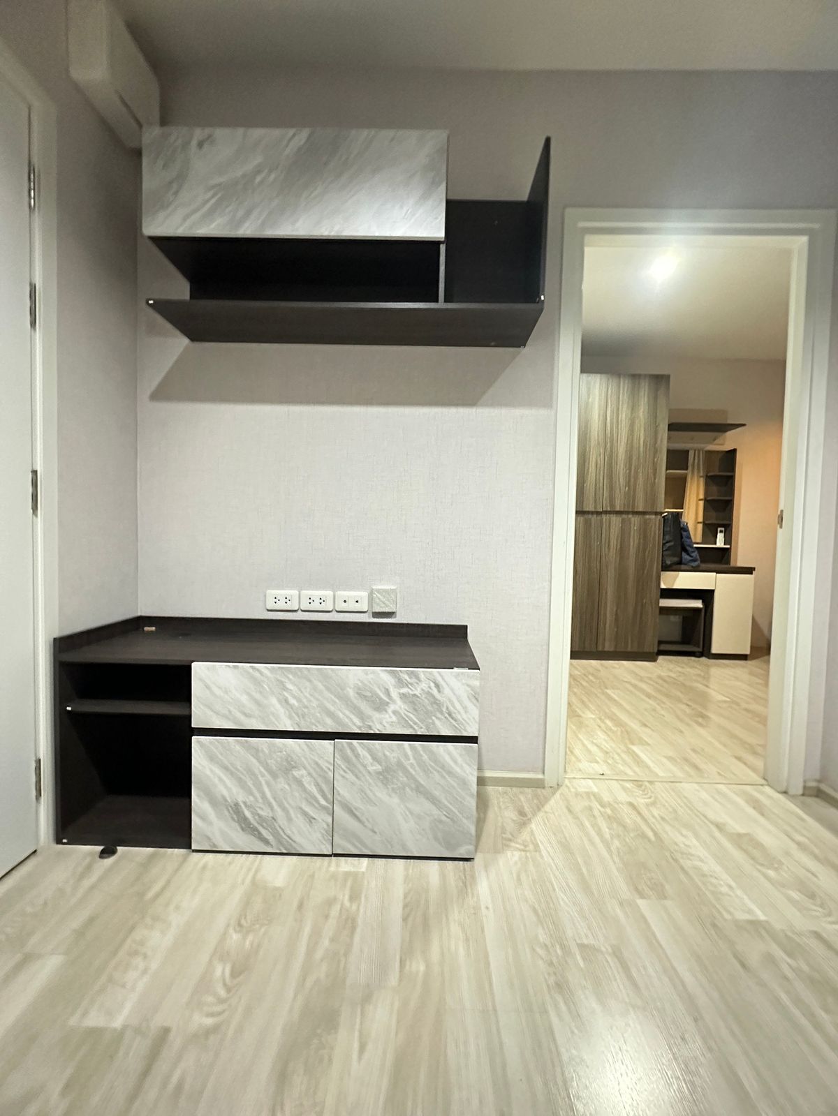 For SaleCondoRama9, Petchburi, RCA : Beautiful room, good location Firing ⭐Plum Condo Ramkhamhaeng Station