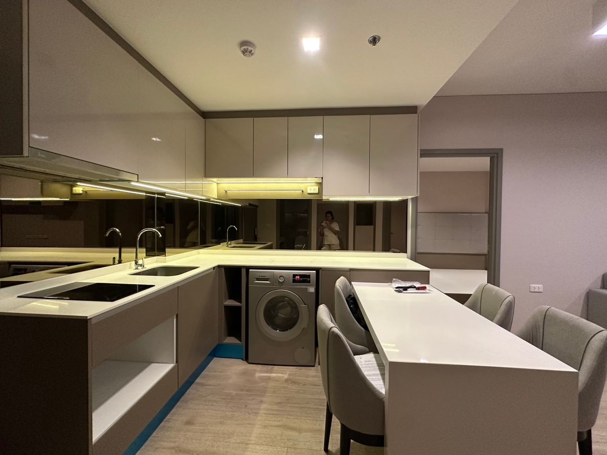 ให้เช่าคอนโดวงเวียนใหญ่ เจริญนคร : ให้เช่า Ideo Sathorn – Wongwian Yai | 2 ห้องนอน 2 ห้องน้ำ | เฟอร์นิเจอร์ครบ พร้อมอยู่ เพียง 28,000 บาท/เดือน