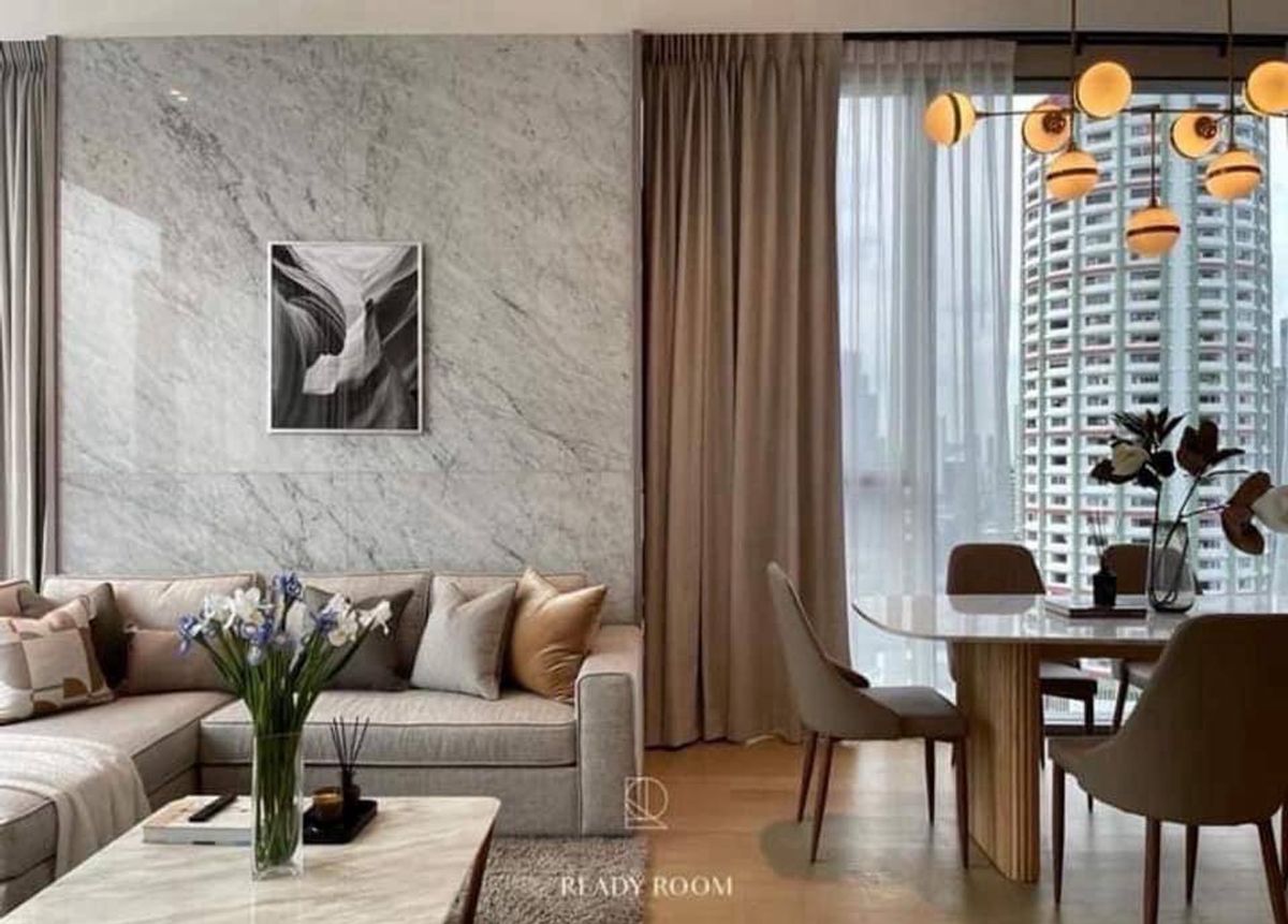 ให้เช่าคอนโดสุขุมวิท อโศก ทองหล่อ : The Strand Thonglor for rent 