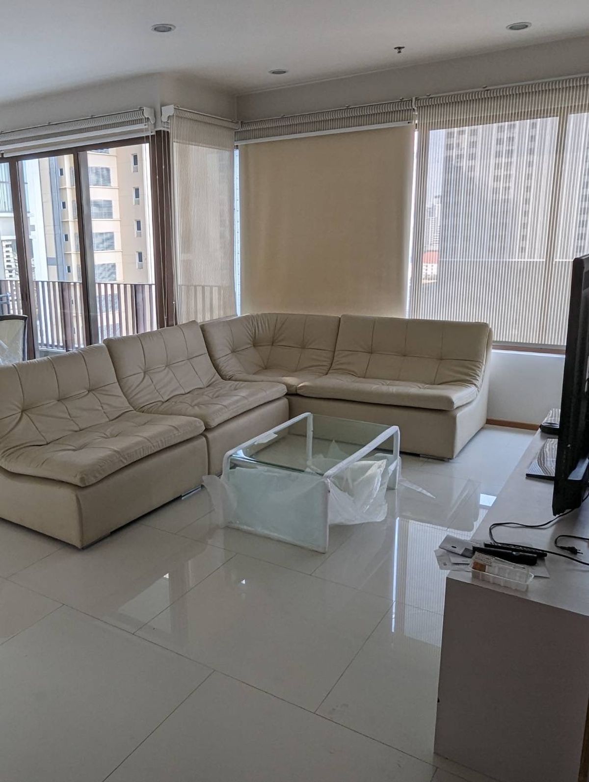 ให้เช่าคอนโดสุขุมวิท อโศก ทองหล่อ : for rent The Emporio Place // 2b3b // 105 sq.m