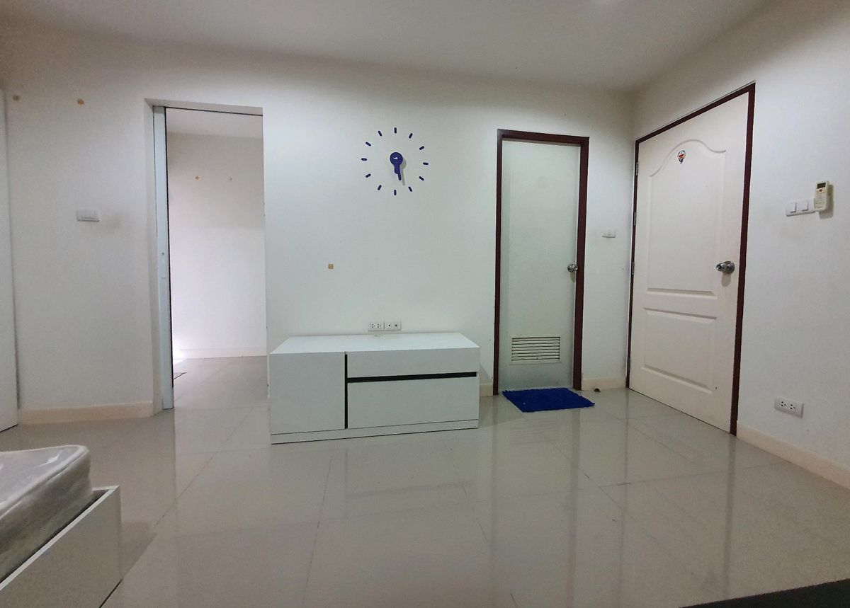 For SaleCondoMin Buri, Romklao : 🔥 Urgent sale! The Hub Condo (The Hub Condo)