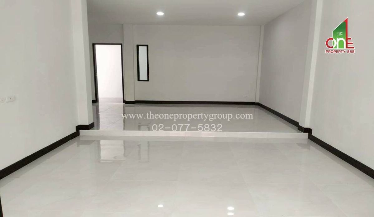 ขายทาวน์โฮมปทุมธานี รังสิต ธรรมศาสตร์ : ทาวน์เฮ้าส์ 2 ชั้น ม.อยู่สบาย ถนนพหลโยธิน ต.คลองหนึ่ง อ.คลองหลวง จ.ปทุมธานี