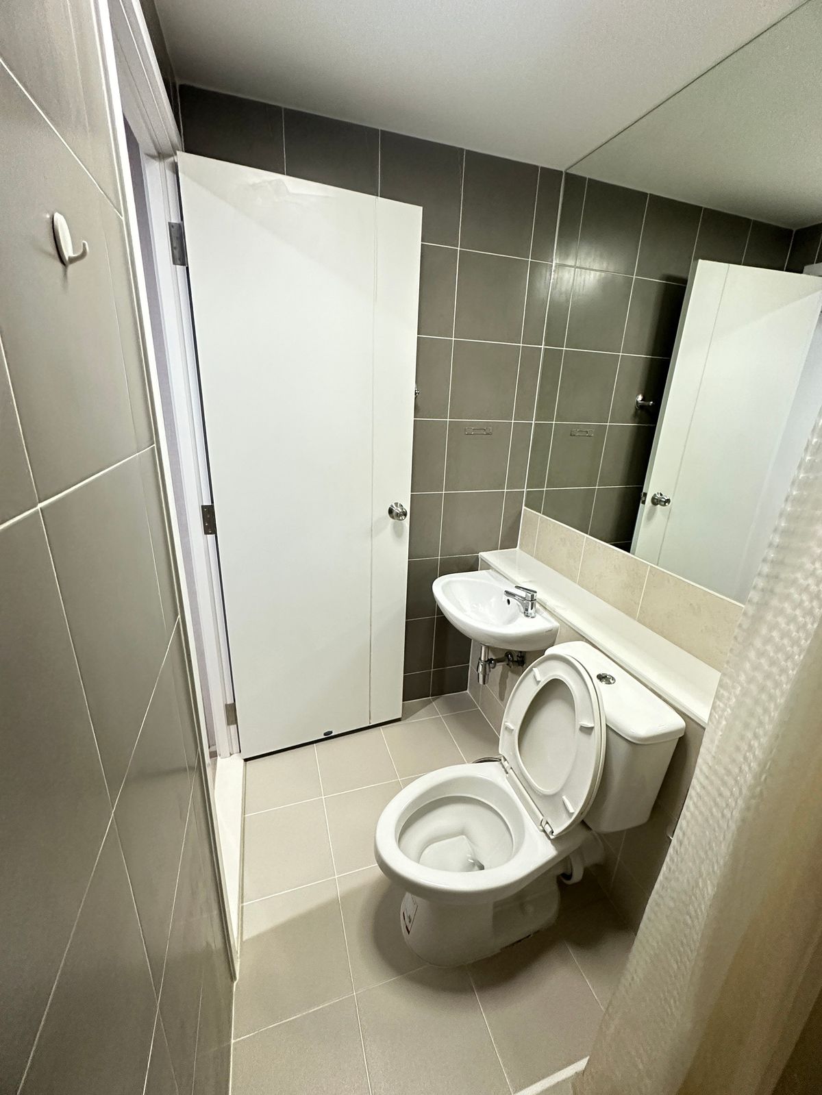 For SaleCondoRama9, Petchburi, RCA : Beautiful room, good location Firing ⭐Plum Condo Ramkhamhaeng Station