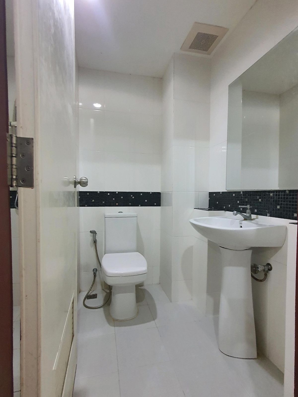 For SaleCondoMin Buri, Romklao : 🔥 Urgent sale! The Hub Condo (The Hub Condo)