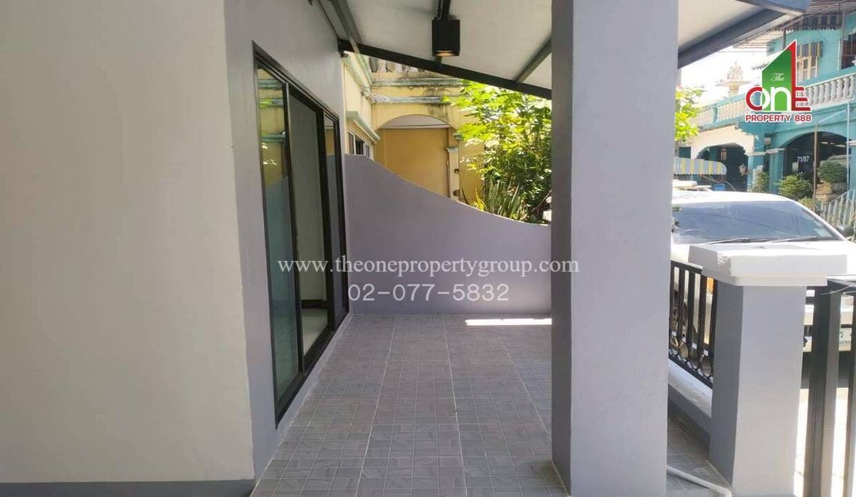 ขายทาวน์โฮมปทุมธานี รังสิต ธรรมศาสตร์ : ทาวน์เฮ้าส์ 2 ชั้น ม.อยู่สบาย ถนนพหลโยธิน ต.คลองหนึ่ง อ.คลองหลวง จ.ปทุมธานี