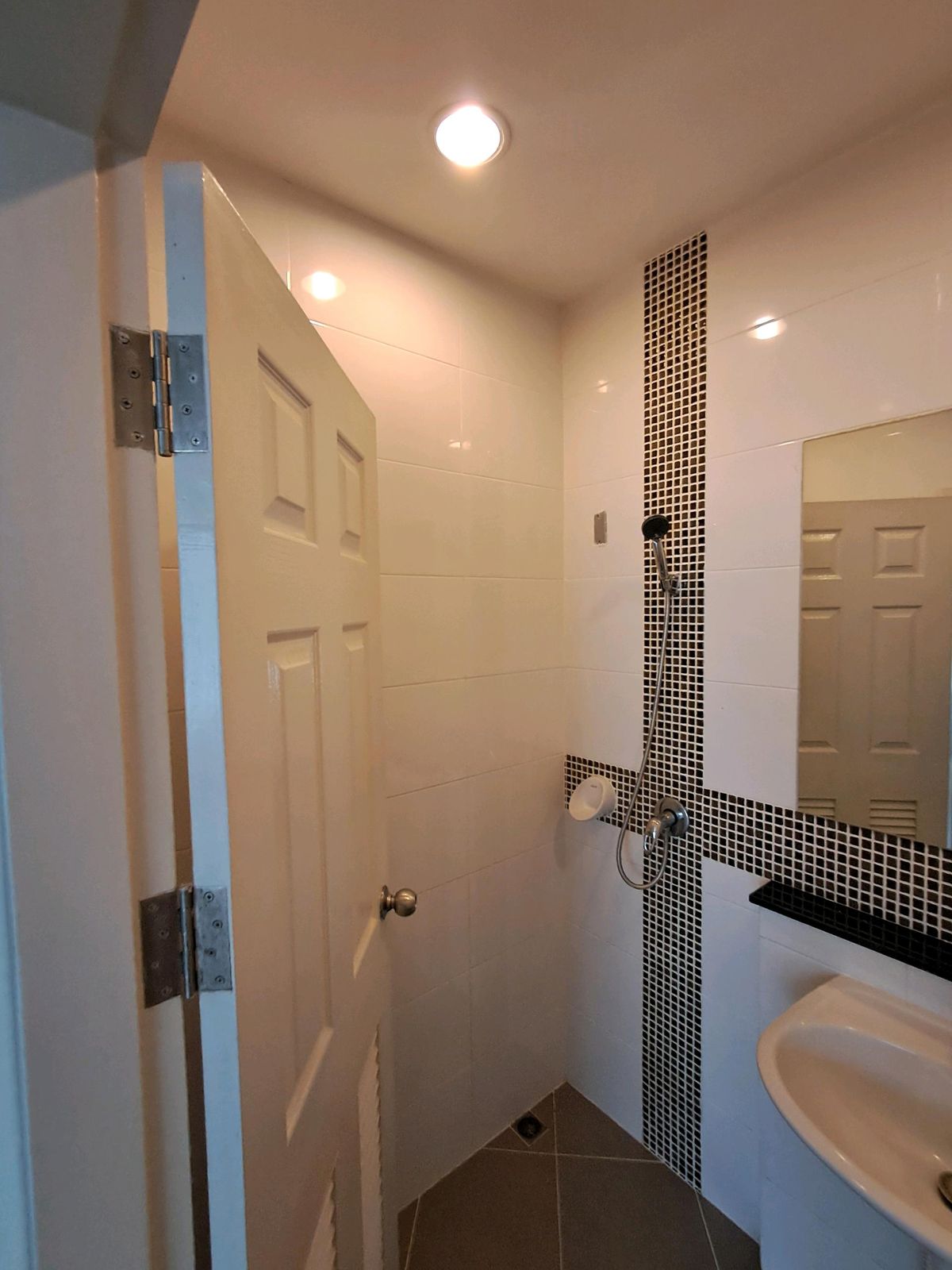 ให้เช่าโฮมออฟฟิศเกษตร นวมินทร์ ลาดปลาเค้า : ให้เช่าทาวน์โฮม 3ชั้น พรีเมียมเพลส เอกมัย-รามอินทราสุคนธสวัสดิ์ 25/2 ทำออฟฟิสได้