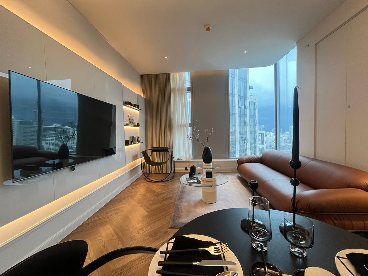 ขายคอนโดสุขุมวิท อโศก ทองหล่อ : ICONIC PRIVATE RESIDENCES Only 56 Freehold Units | Pet Friendly | 30m to BTS Thonglor