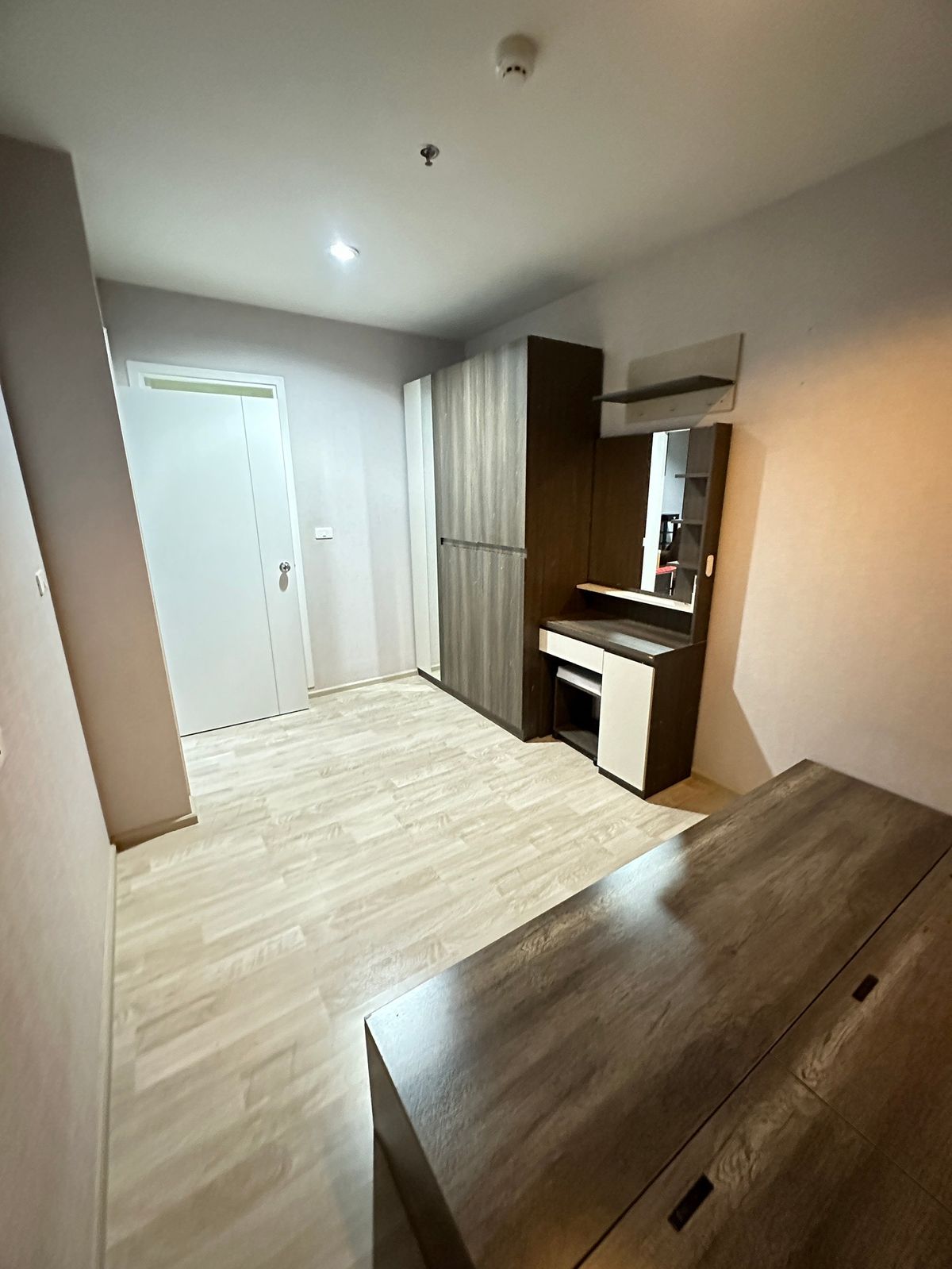 For SaleCondoRama9, Petchburi, RCA : Beautiful room, good location Firing ⭐Plum Condo Ramkhamhaeng Station