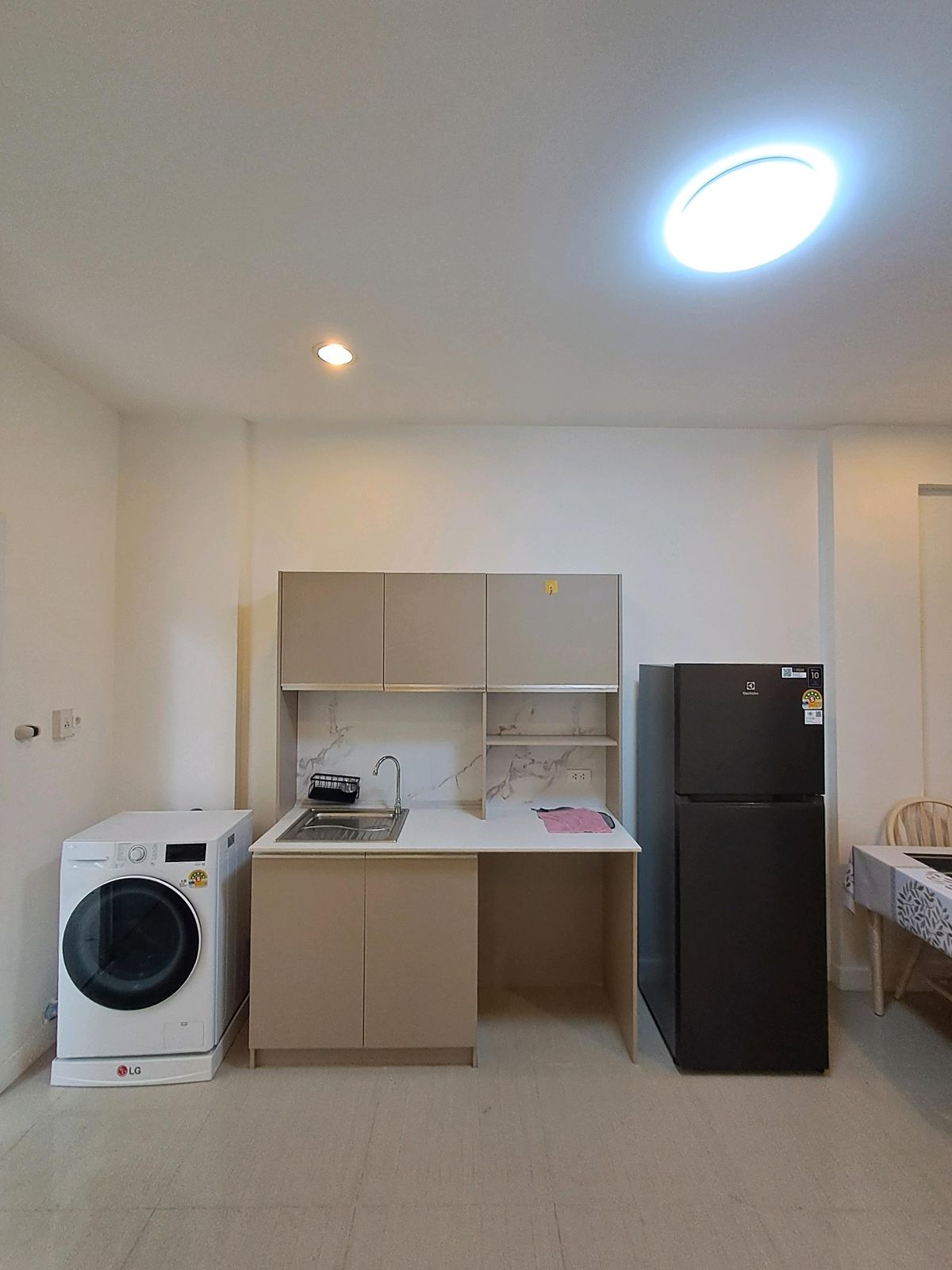 ให้เช่าโฮมออฟฟิศเกษตร นวมินทร์ ลาดปลาเค้า : ให้เช่าทาวน์โฮม 3ชั้น พรีเมียมเพลส เอกมัย-รามอินทราสุคนธสวัสดิ์ 25/2 ทำออฟฟิสได้