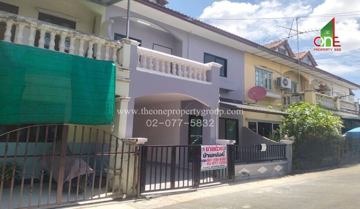 For SaleTownhomePathum Thani,Rangsit, Thammasat : 2 -storey townhouse, Mathao, Phahonyothin Road, Khlong Nueng Subdistrict, Khlong Luang District, Pathum Thani Province