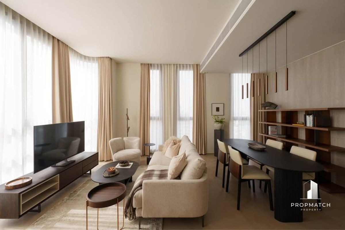 ให้เช่าคอนโดสาทร นราธิวาส : ✨Flash Deal ✨The Reserve Sathorn( 2Bed 2Bath 92SQM.) แต่งครบพร้อมอยู่ !! เพียง  130,000บาทต่อเดือน Tel.0981315848 @propmatch
