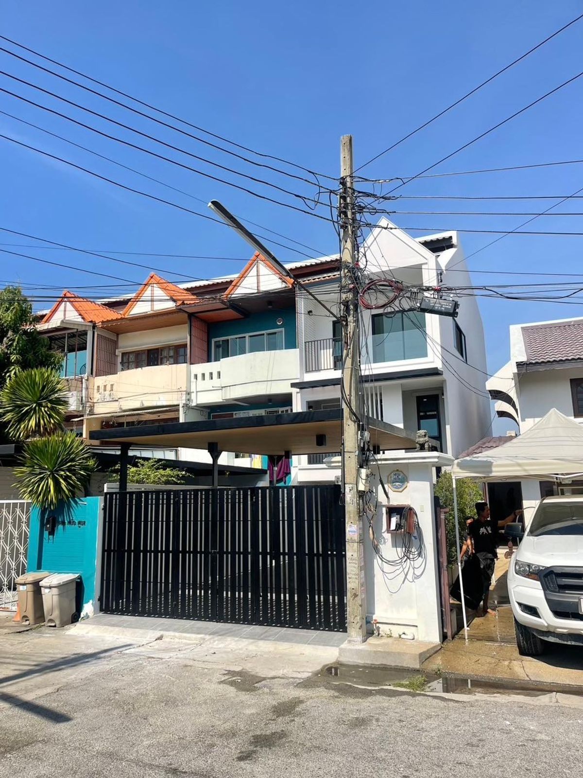 ขายทาวน์โฮมรัตนาธิเบศร์ สนามบินน้ำ พระนั่งเกล้า : 📌 Sale!!! 🏡 ทาวน์โฮม 3 ชั้น  (รีโนเวทใหม่ พร้อมอยู่ ใกล้รถไฟฟ้า ซ.สามัคคี )📌