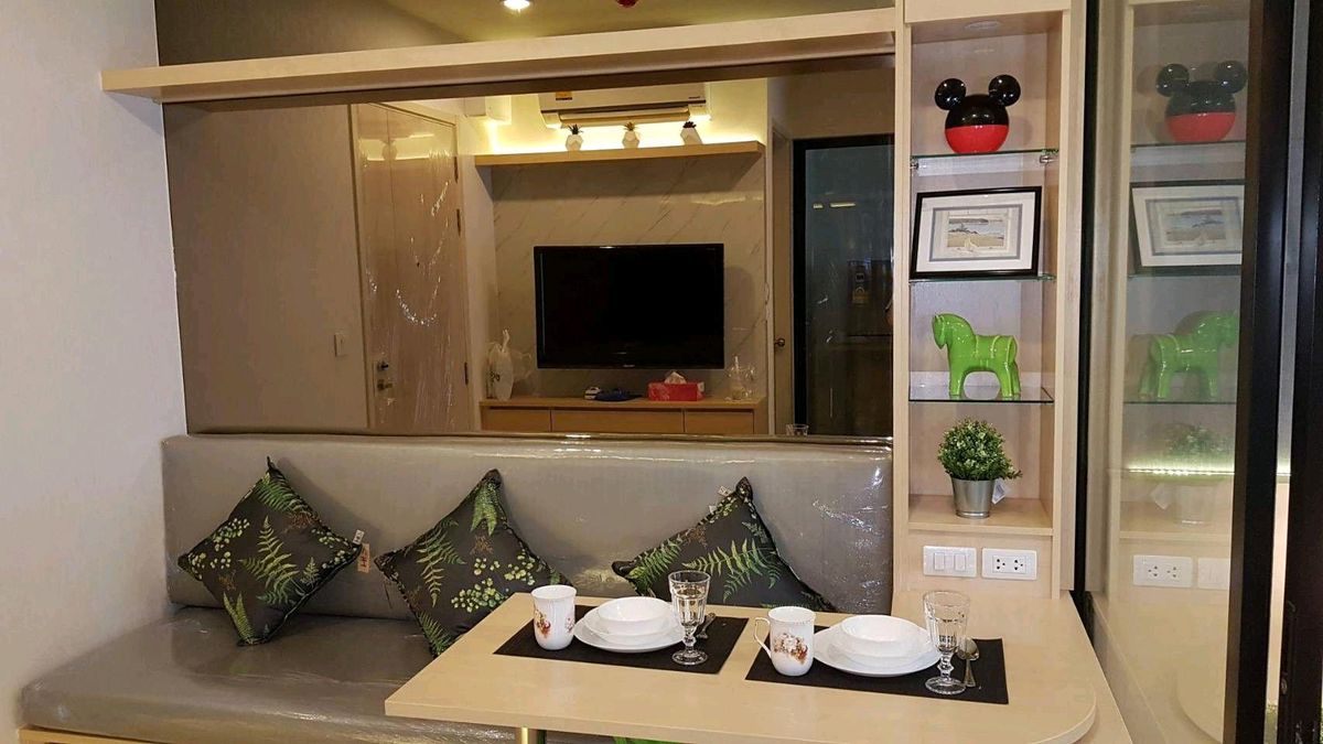 ให้เช่าคอนโดพระราม 9 เพชรบุรีตัดใหม่ RCA : 🔥🔥 Condo for rent Life Asoke Mrt Petchaburi 🔥🔥