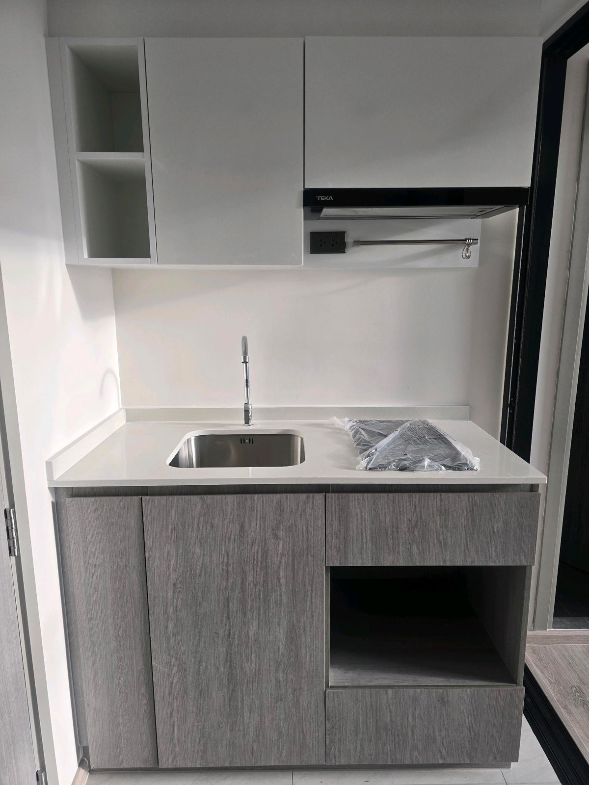 ขายคอนโดปิ่นเกล้า จรัญสนิทวงศ์ : 💥ราคา Hotdeal💥 ห้องเพดานสูง เลี้ยงสัตว์ได้