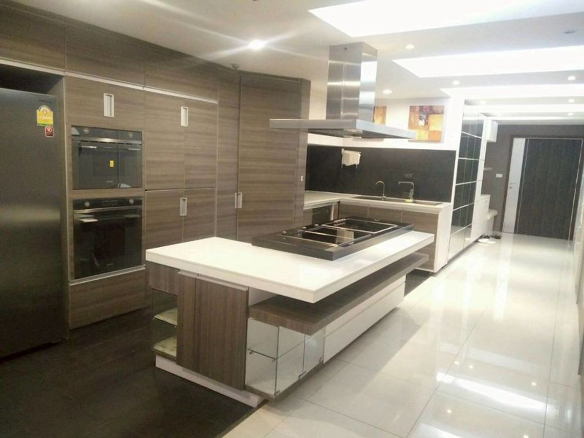 ให้เช่าคอนโดสุขุมวิท อโศก ทองหล่อ : 🔥 Rare Item! Las Colinas Condo ห้องใหญ่พิเศษ 2 ห้องนอน 141 ตร.ม. ใจกลางอโศก เช่าเพียง 65,000 บาท/เดือน ติดต่อ 0968623850 🔥