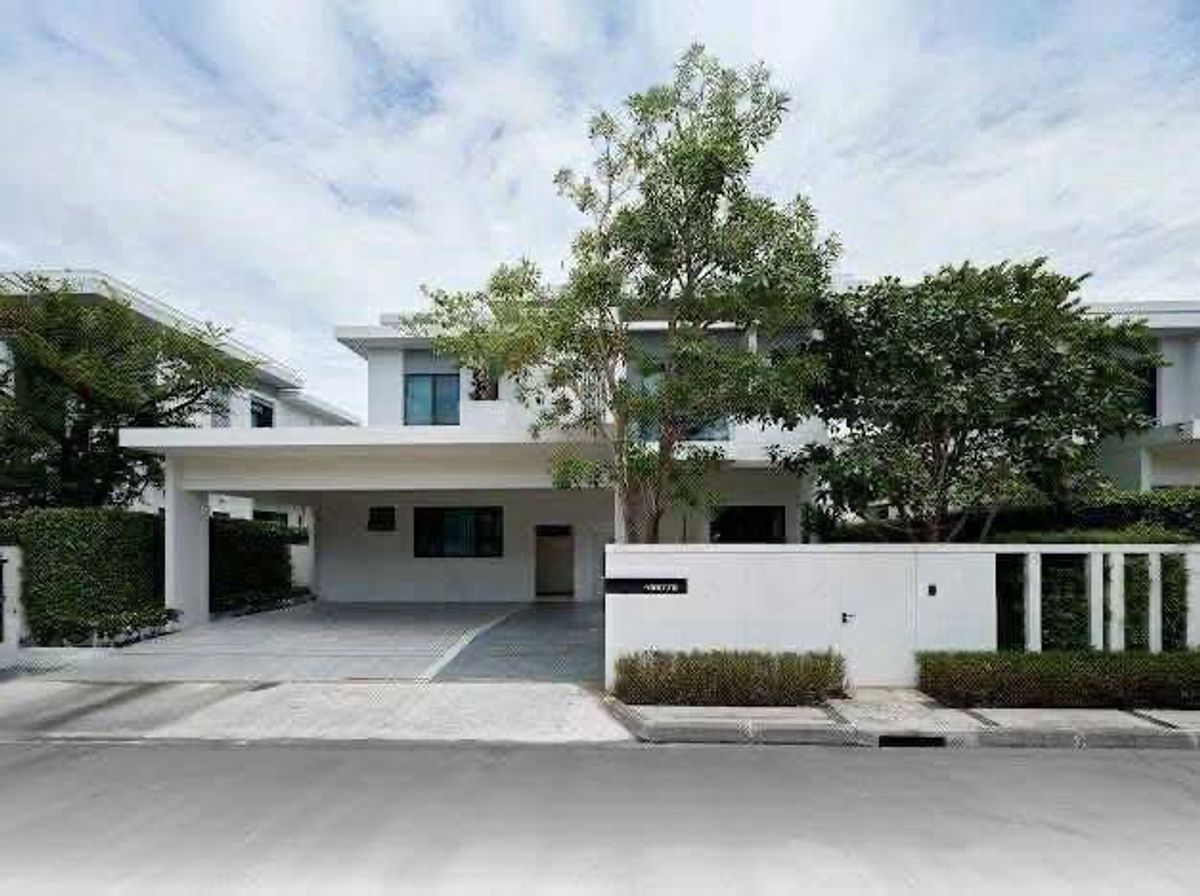 บ้านสมุทรปราการ สำโรง : ขายหรือ ให้เช่า Mantana Km.15 บางนา