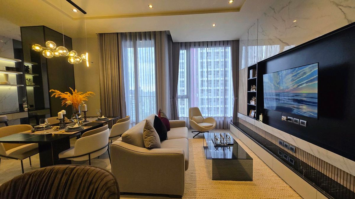 ขายคอนโดสุขุมวิท อโศก ทองหล่อ : 🔥Best Price 3 bedrooms fully furnished 56.9MB🔥