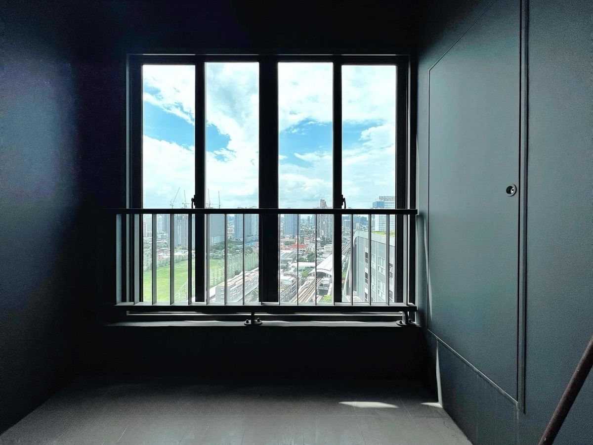 For SaleCondoBangna, Bearing, Lasalle : 🔥 [Sale] - [ Ideo Mobi Eastgate ] / Fully furnished 1 Bedroom 1 Bath. Easily to travel around by BTS Bangna and very close to BITEC ONLY 2.89MB 👍